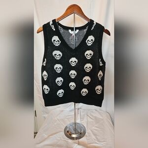 No Boundaries Black White Skull Knit Sweater Vest - NWT - Size Large